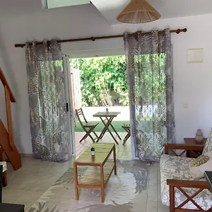 https://tikio-ora-lodge-tiki-1.frenchpolynesia-hotels.com
